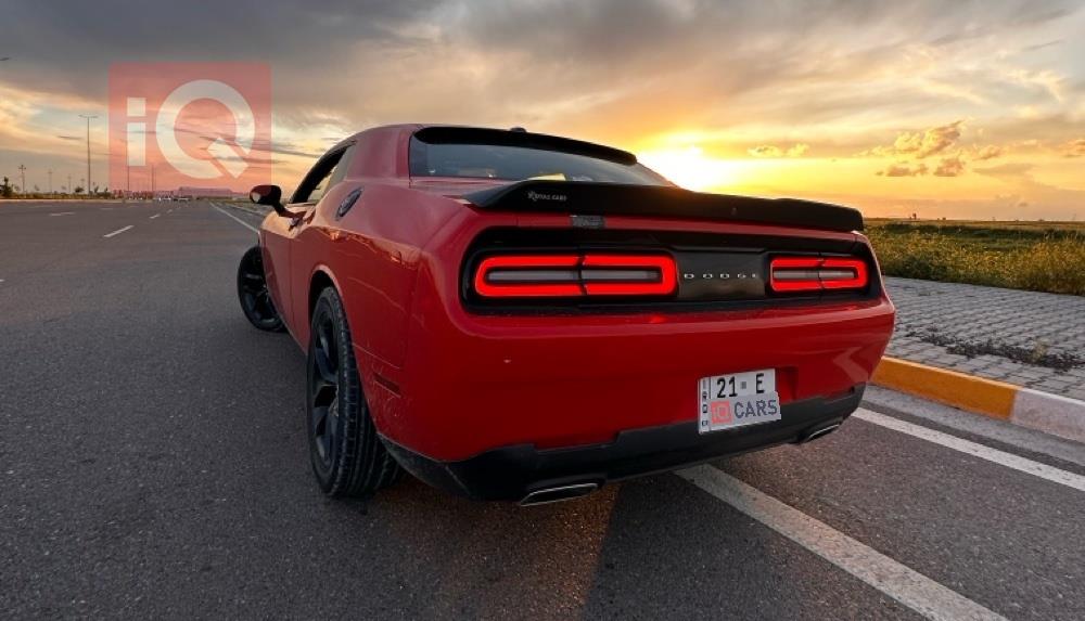 دۆج چالنجەر